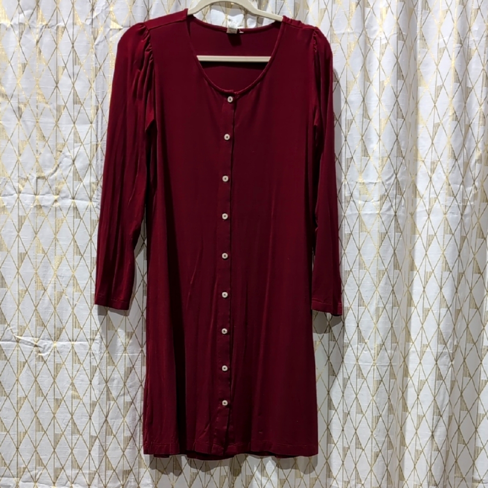 Elegant Burgundy Button-Down Dress
